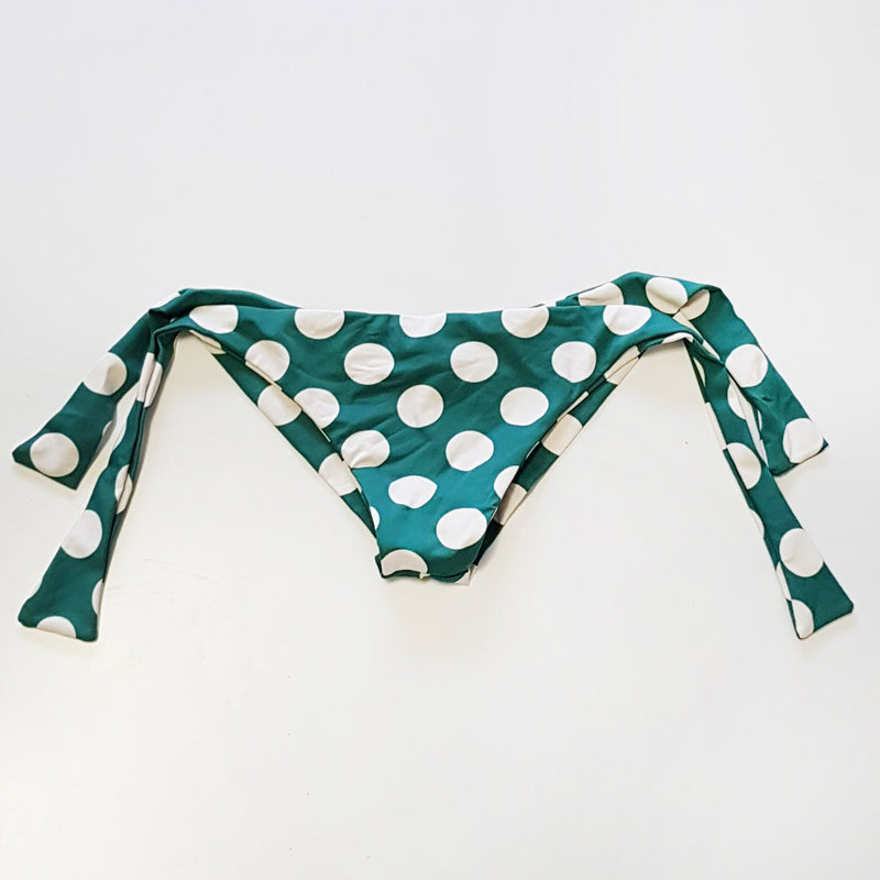 BRASILEÑA CIERRE LAZO LUNARES VERDE CON BLANCO